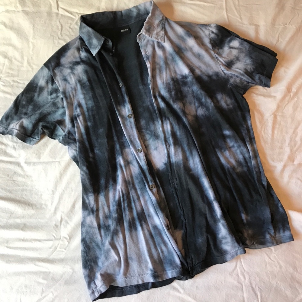 Hugo Boss Large Casual navy blue/white shirt